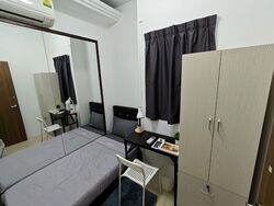 Hillington Green (D23), Condominium #597224911
